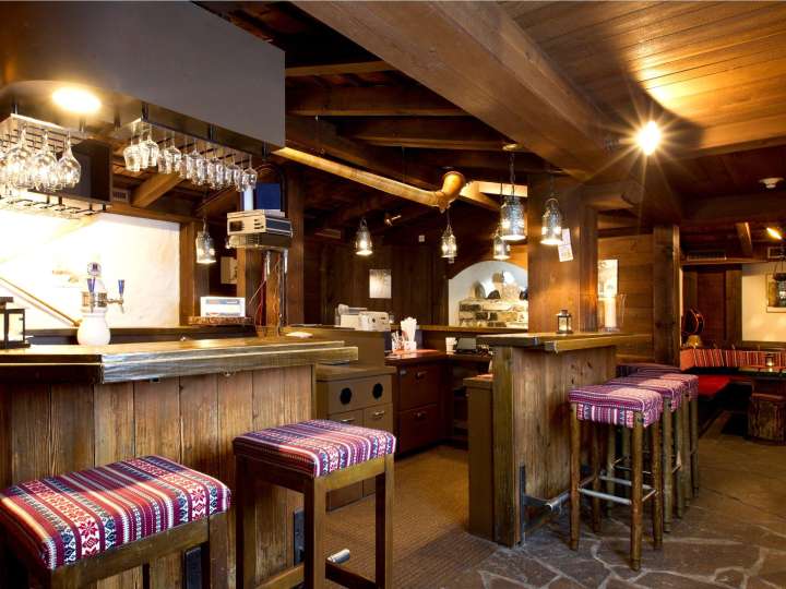Bar Anonym