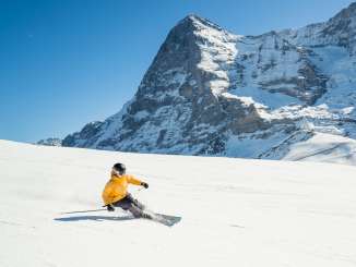 Faire du ski dans le domaine skiable de Grindelwald-Wengen, sur la Kleine Scheidegg.