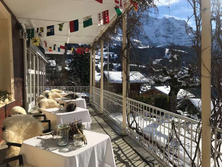 Judy's Restaurant, Hotel Bellevue