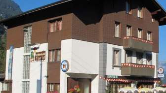 Hôtel Tourist