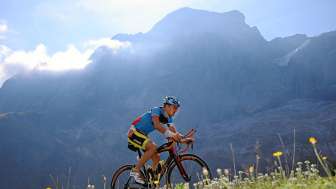 Cycling tours